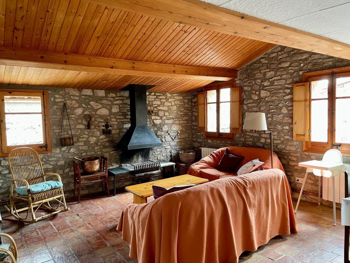Apartamento Rural Con Encanto Can Salvador Borreda Luaran gambar